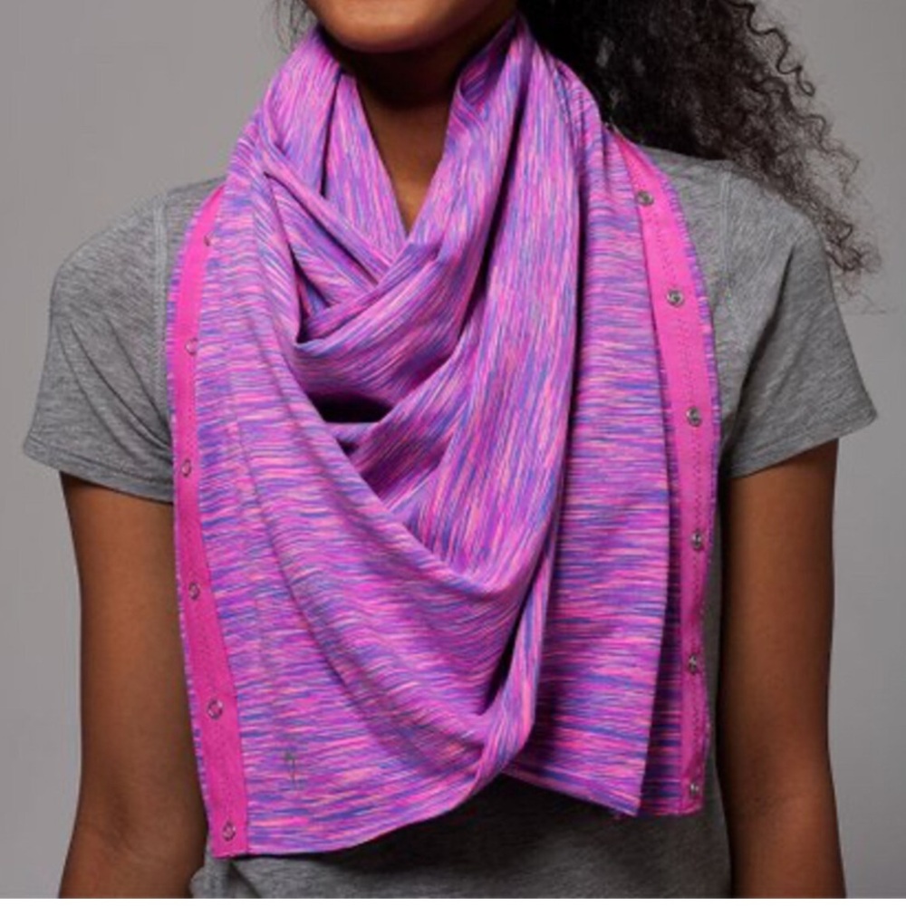 Ivivva Village Chill Scarf